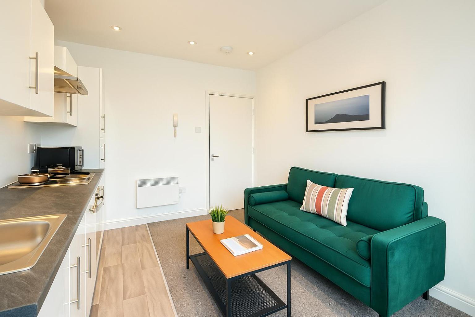 2 Bedroom Apartment Near City Centre, Uni & Parks! Cardiff Eksteriør bilde