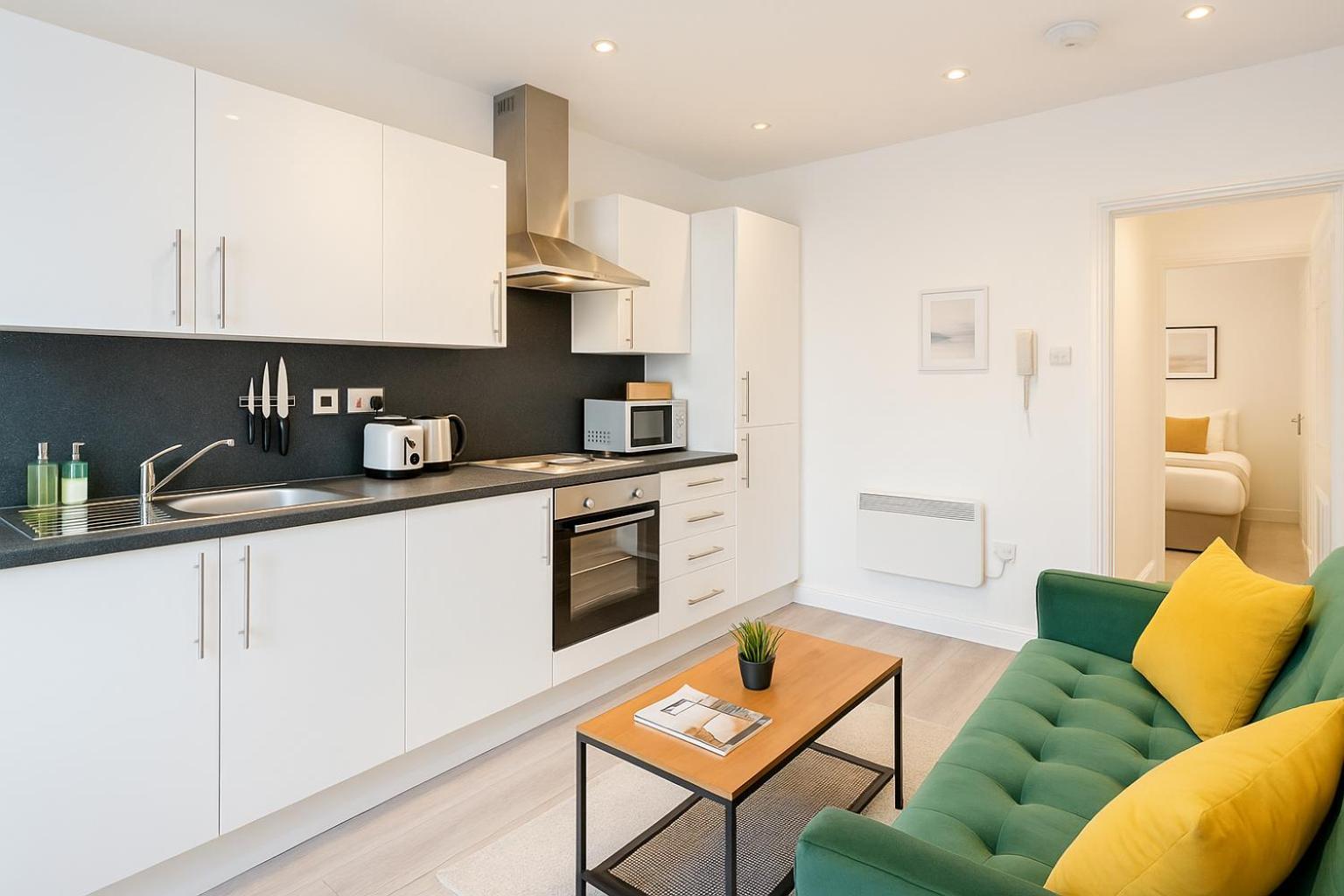 2 Bedroom Apartment Near City Centre, Uni & Parks! Cardiff Eksteriør bilde